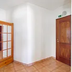 Camoes 13f, Com Piscina Daire *