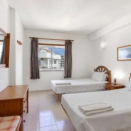 Camoes 13f, Com Piscina * Armação de Pêra