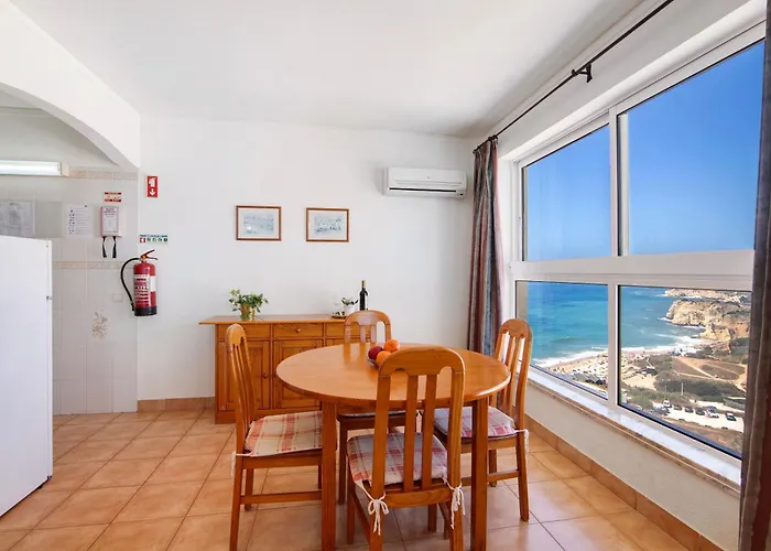 Camoes 13f, Com Piscina Apartament Armação de Pêra