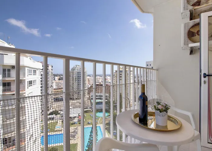 Apartament Camoes 13f, Com Piscina