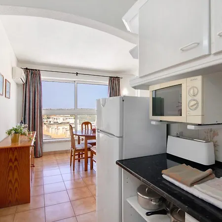 Camoes 13F, Com Piscina * Armação de Pêra